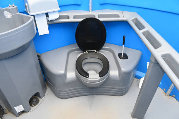 Best Porta potty delivery and setup  in Portola, CA